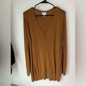 Old navy sweater